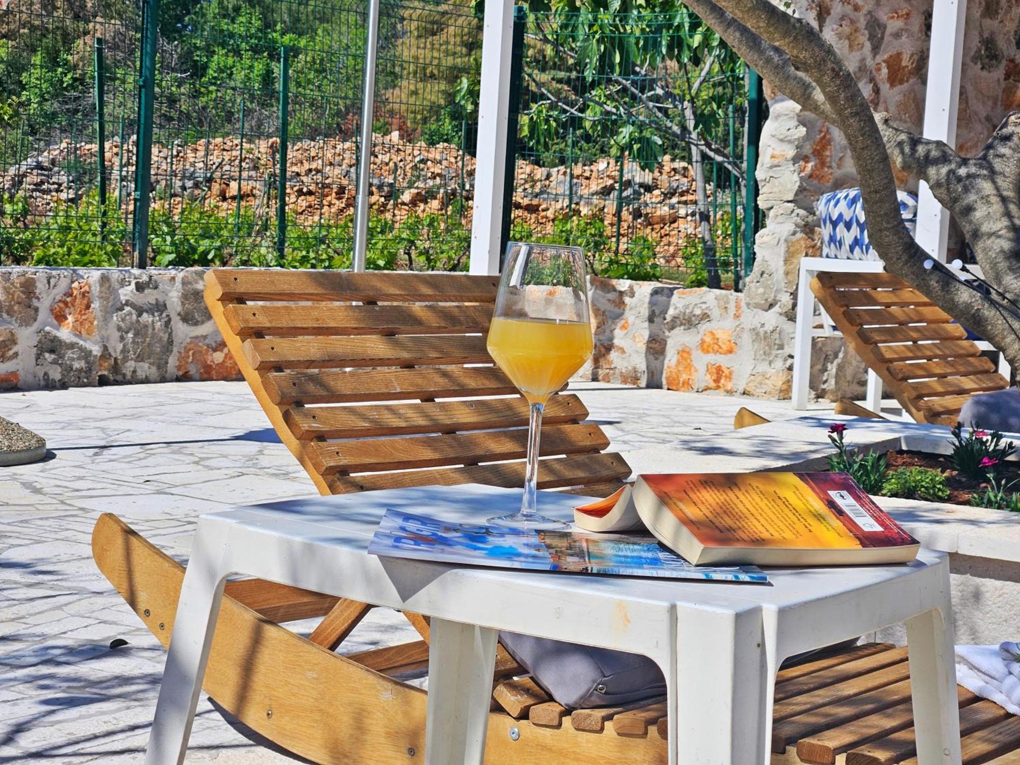 فيلا Flamingo - House With Private Pool Gornji Seget المظهر الخارجي الصورة
